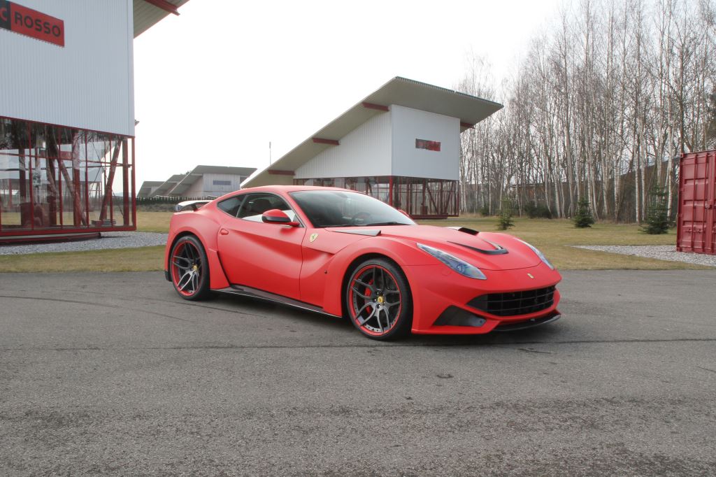 Ferrari F12 N-Largo